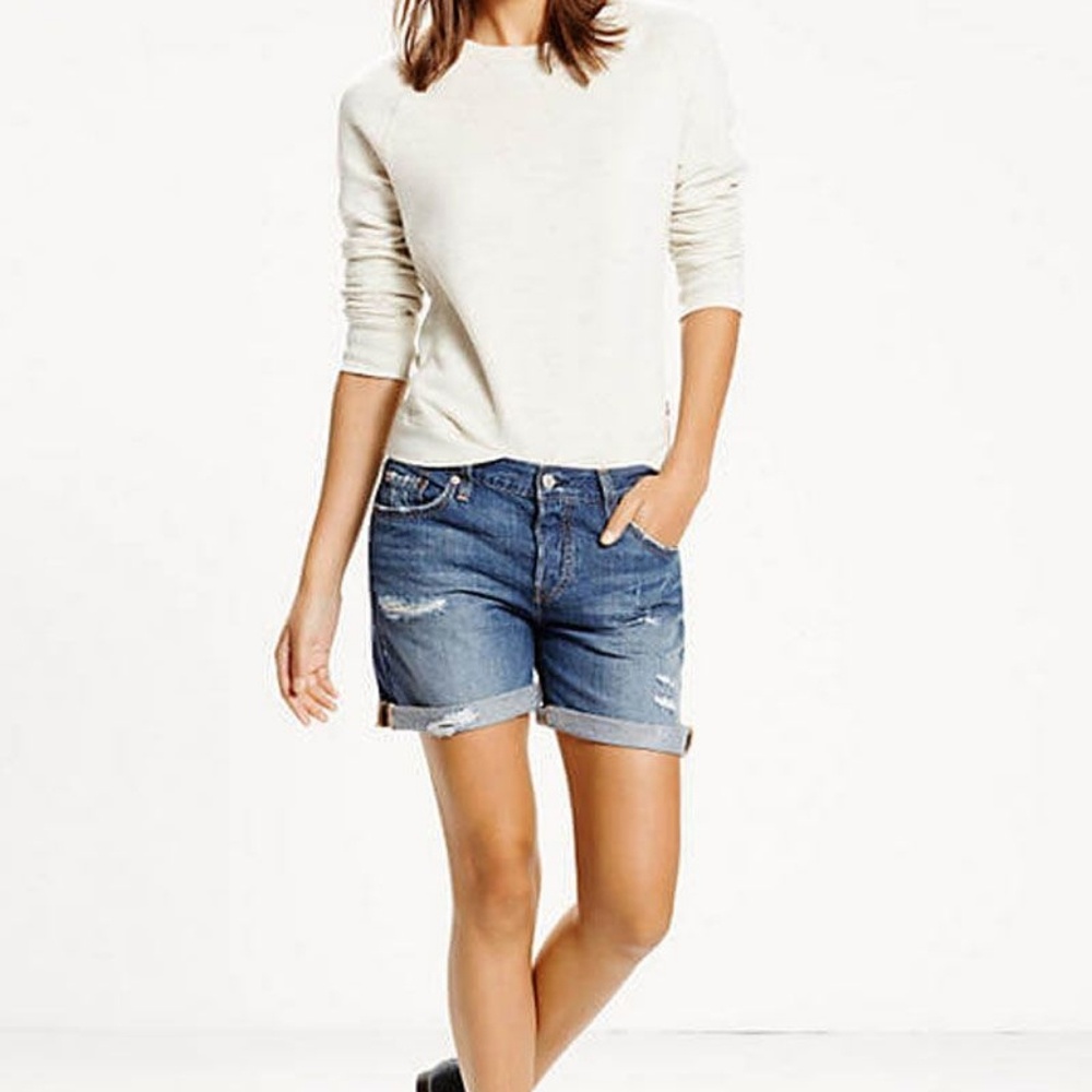 NWT Levi's 501 CT Distressed Cutoff Shorts 24